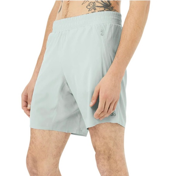ALO Yoga | Shorts | Alo 7 Advance 2in 